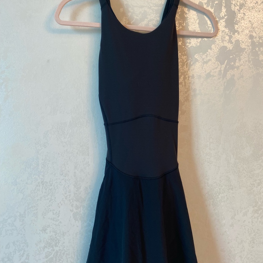 Worn once Lululemon Court Crush Dress Worn once - Picture 3 of 8